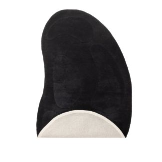 Denna produkten heter Loas, tillverkad av Ull material med en vacker Svart färg - SE Mattor