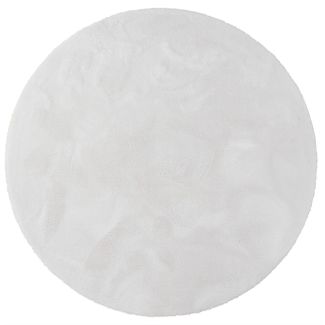 Denna produkten heter Fluffy, tillverkad av Polyester material med en vacker Offwhite färg - SE Mattor