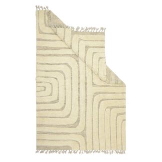 Denna produkten heter Jade, tillverkad av Ull material med en vacker Beige färg - SE Mattor