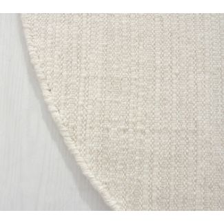 Denna produkten heter Molly, tillverkad av 80% Ull & 20% Bomull material med en vacker Offwhite färg - SE Mattor