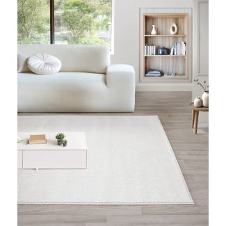 Denna produkten heter Nordic, tillverkad av Polyester material med en vacker Offwhite färg - SE Mattor