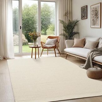 Denna produkten heter Norrsken, tillverkad av 60% Ull & 40% Bomull material med en vacker Vit färg - SE Mattor