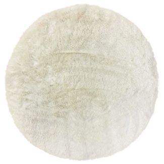 Denna produkten heter Rabbit Eco, tillverkad av Polyester material med en vacker Offwhite färg - SE Mattor