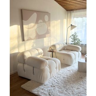 Denna produkten heter Rabbit Lux, tillverkad av Polyester material med en vacker Offwhite färg - SE Mattor