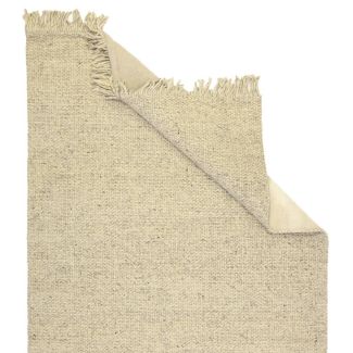 Denna produkten heter Fille, tillverkad av Ull material med en vacker Beige färg - SE Mattor