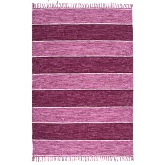 Denna produkten heter Trasmatta Kishion Lila, tillverkad av Bomull material med en vacker {color} färg - SE Mattor