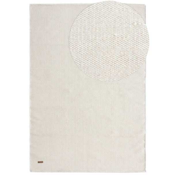 Denna produkten heter Lunda, tillverkad av 80% Ull & 20% Bomull material med en vacker Offwhite färg - SE Mattor